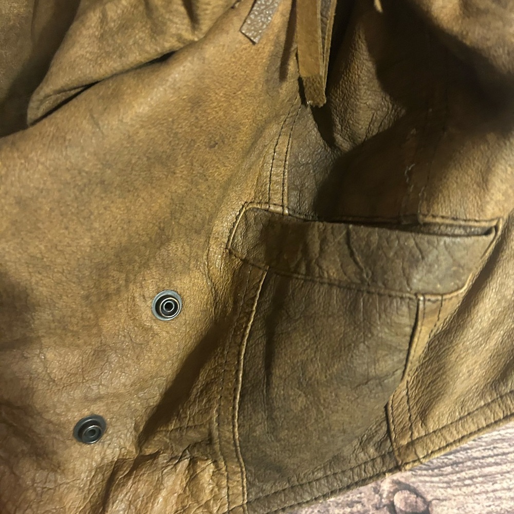 Brown Fringe Leather Jacket - Picture 5 of 10
